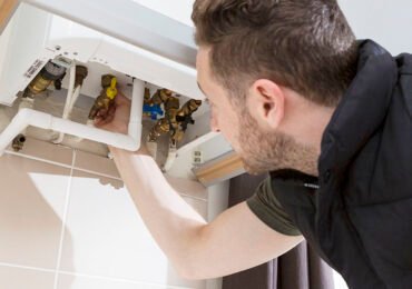 Engineer-checking-a-boiler